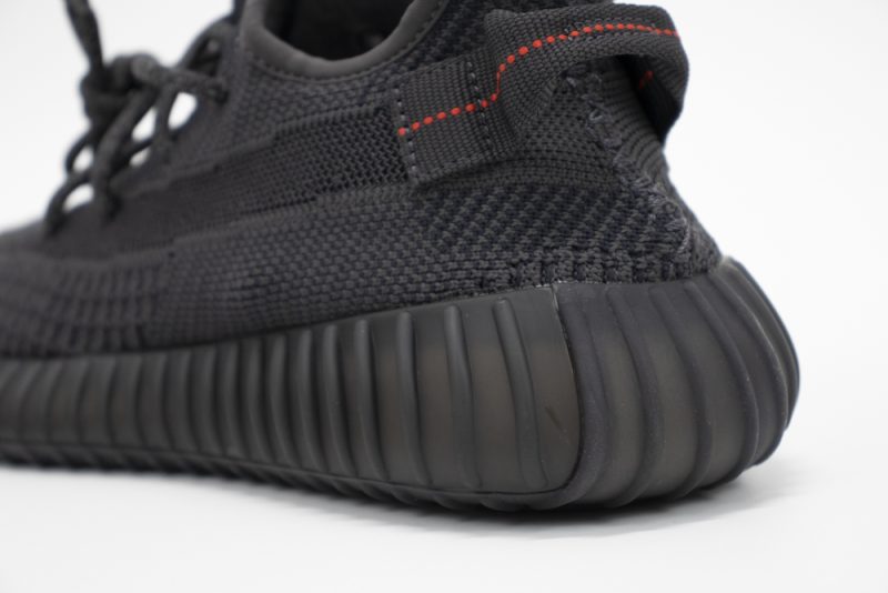 Yeezy Boost 350 V2 Black (Non-Reflective) Reps