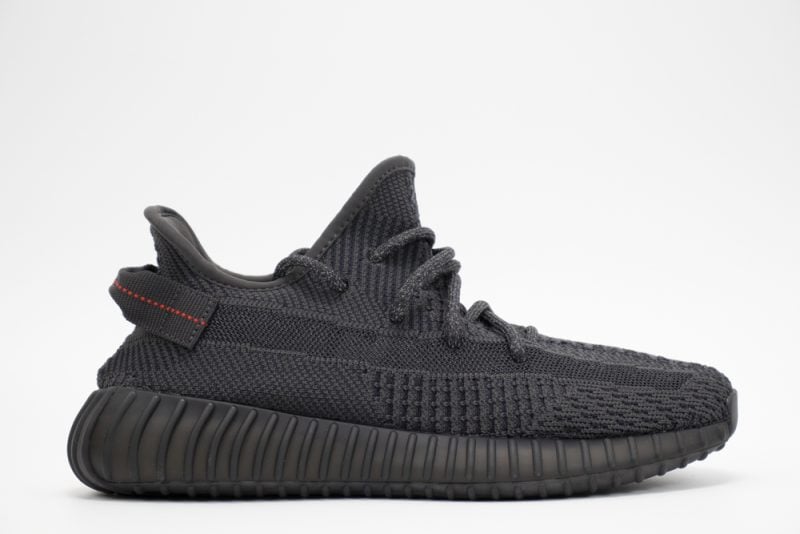 Yeezy Boost 350 V2 Black (Non-Reflective) Reps