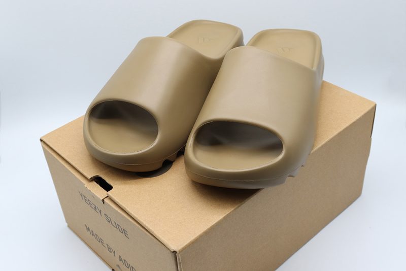 Fake YEEZY SLIDES EARTH BROWN REPLICA