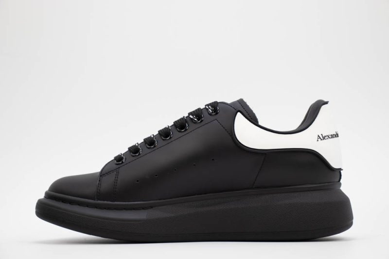 ALEXANDER MCQUEEN SHOW LEATHER PLATFORM TRAINERS - BLACK