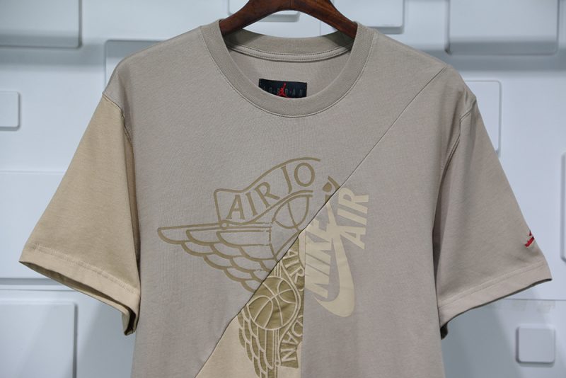 Travis Scott Cactus Jack x Jordan T-Shirt Khaki/Desert Replica