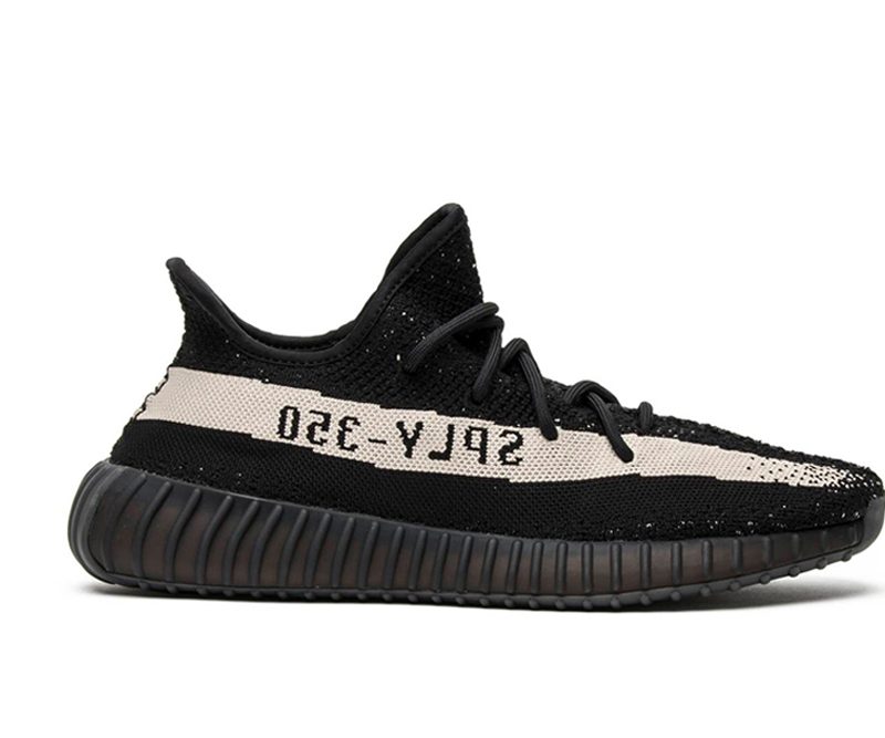 YEEZY 350 V2 CORE BLACK WHITE