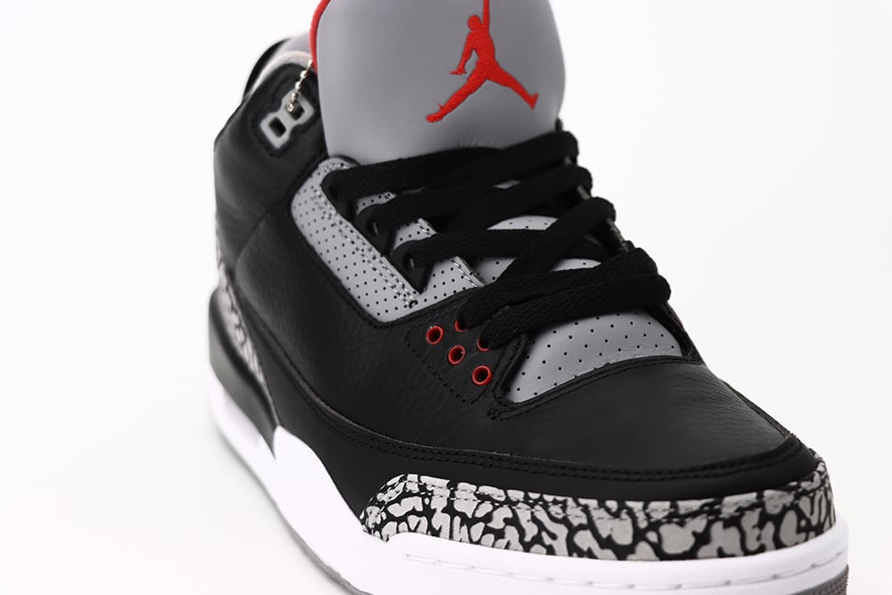 AIR JORDAN 3 BLACK CEMENT