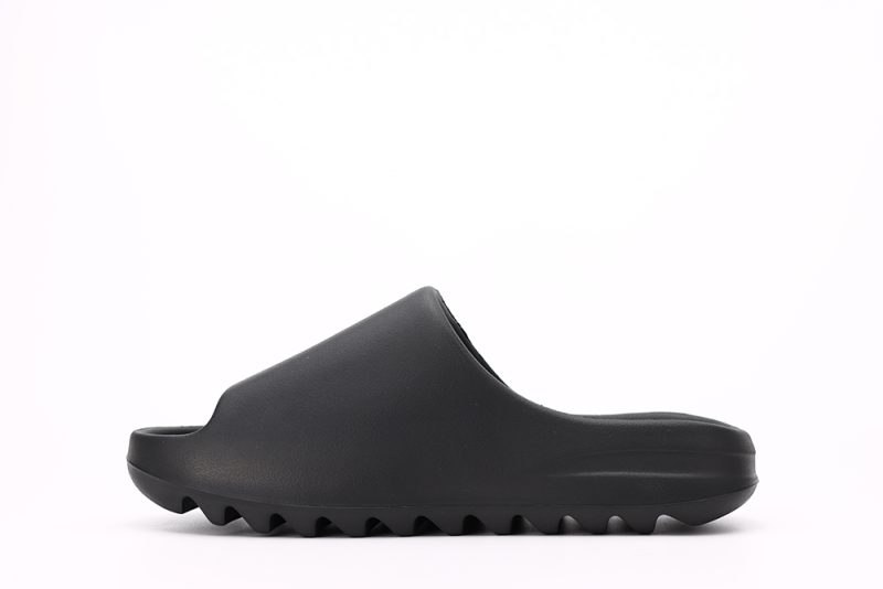 Yeezy Slides 'Onyx' Reps (Matte Upper)