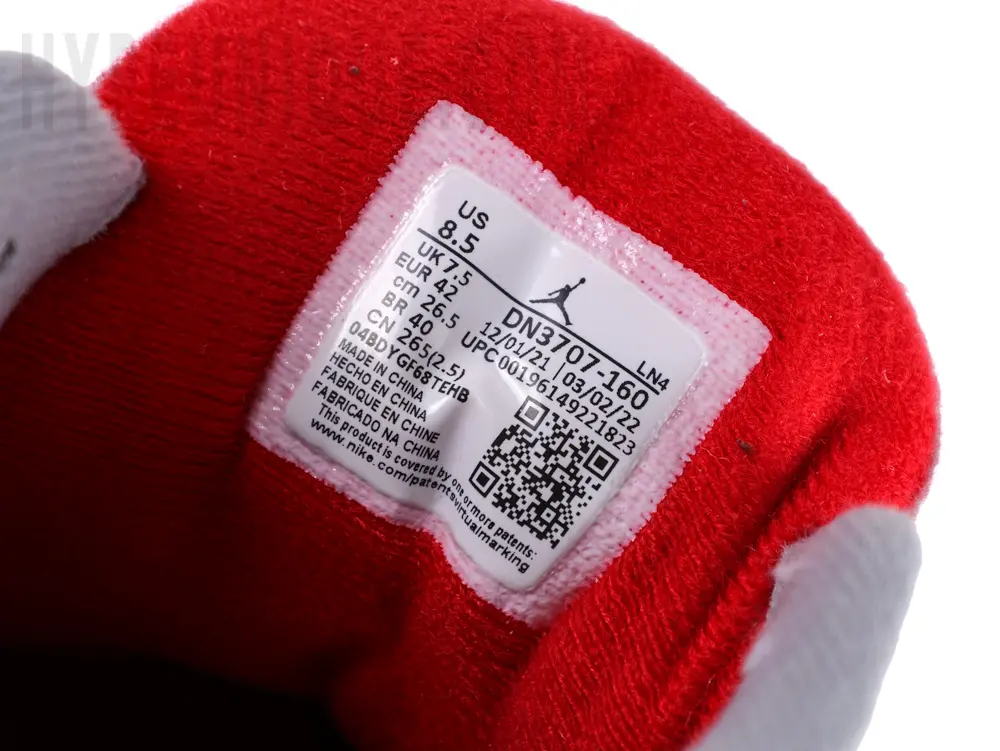 TbKicks Jordan 3 Retro ‘Cardinal Red’