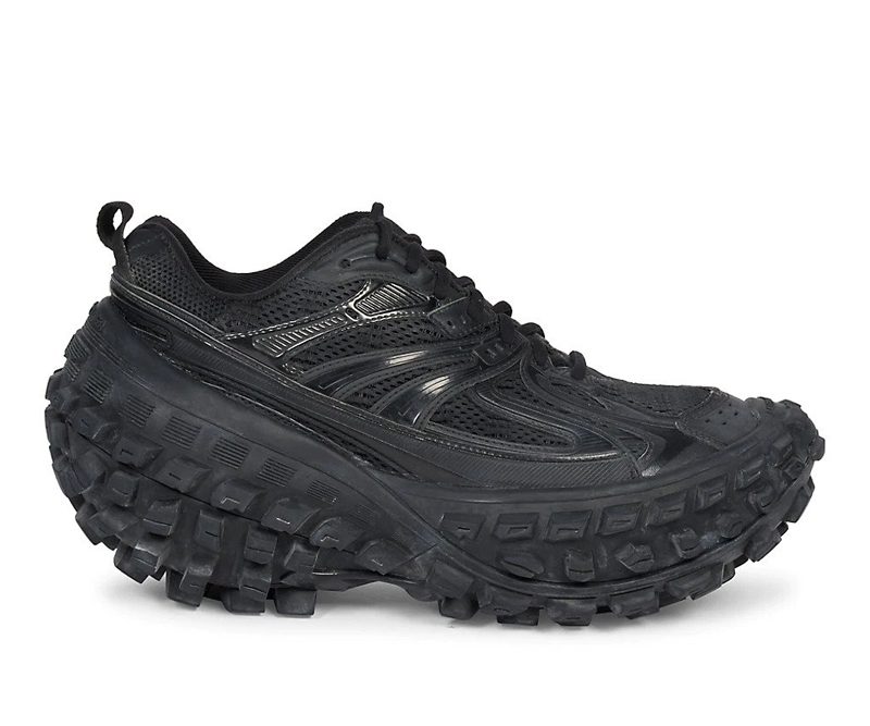 DEFENDER BLACK