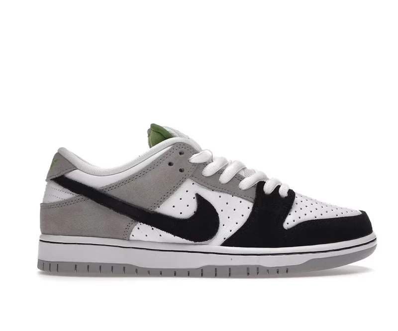 Low Chlorophyll Rep Sneakers