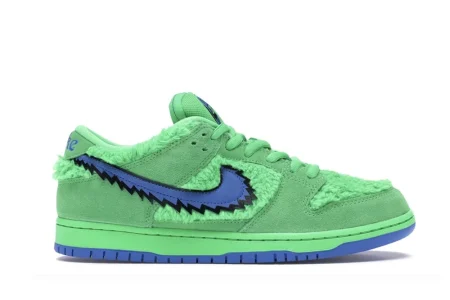 SB Dunk Low Grateful Dead Bears Green