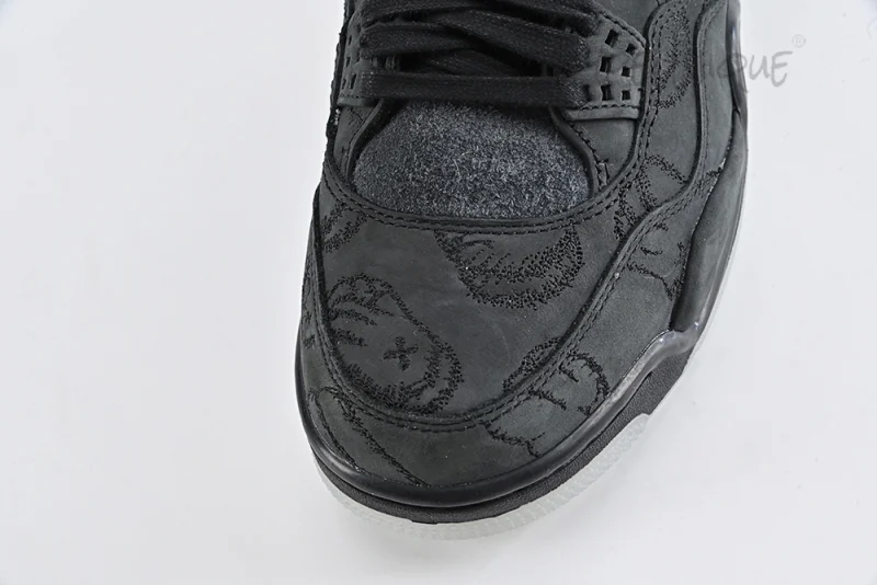 Air Jordan 4 Retro Kaws Black Replica10