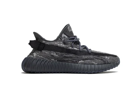 Fake yeezys for sale hotsell