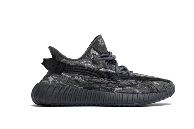 Yeezy Boost 350 V2 “Dark Salt” Reps