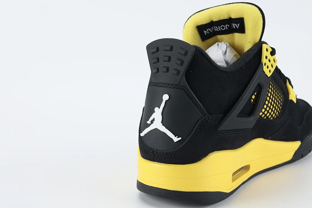 Air Jordan 4 Retro 'Thunder' 2023 Quality Reps