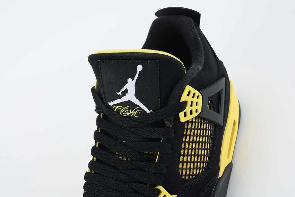 Air Jordan 4 Retro 'Thunder' 2023 Quality Reps