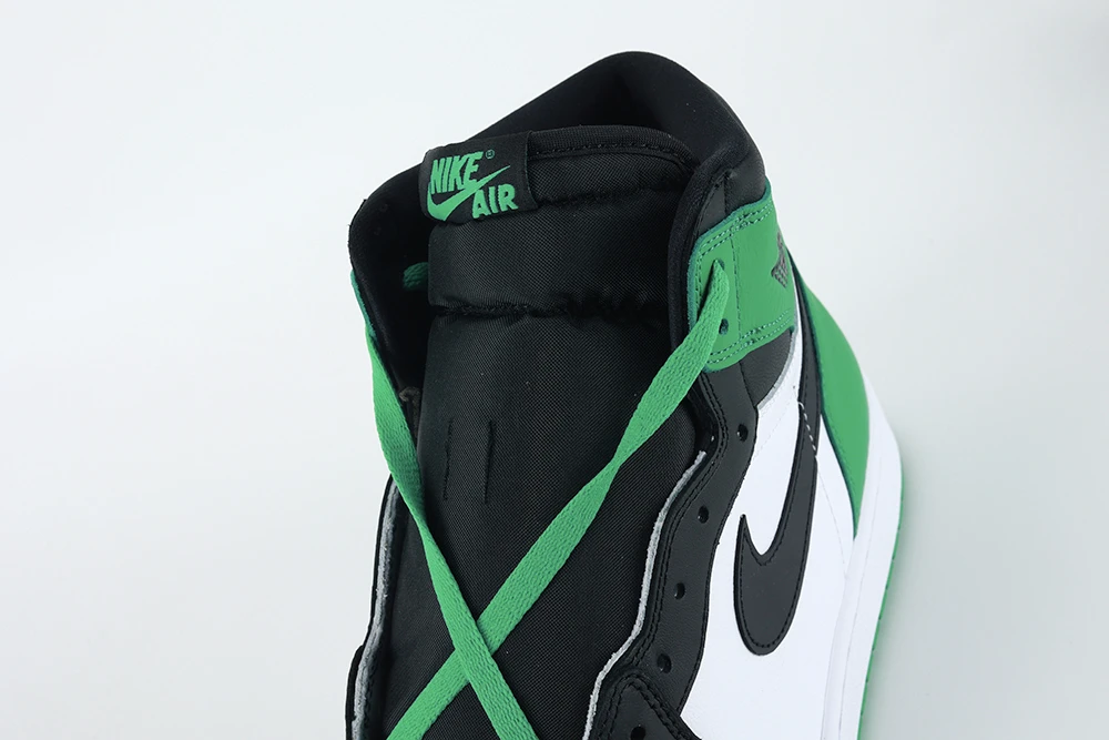 Air Jordan 1 High OG Lucky Green Reps