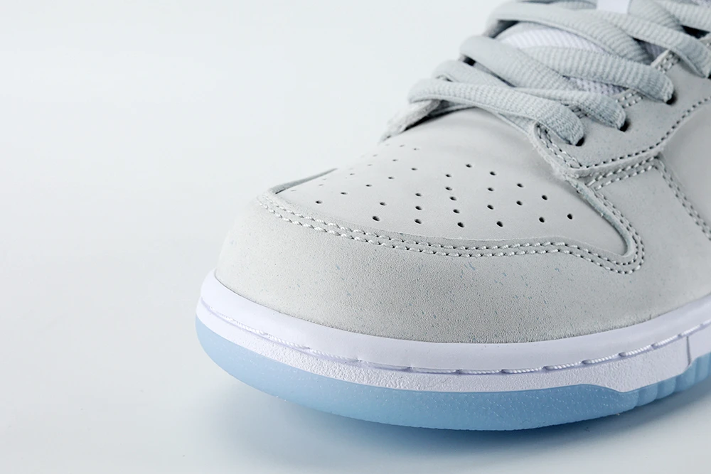 SB Dunk Low White Lobster (Friends and Family) REps