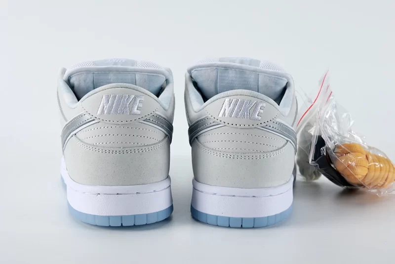 SB Dunk Low White Lobster (Friends and Family) REps