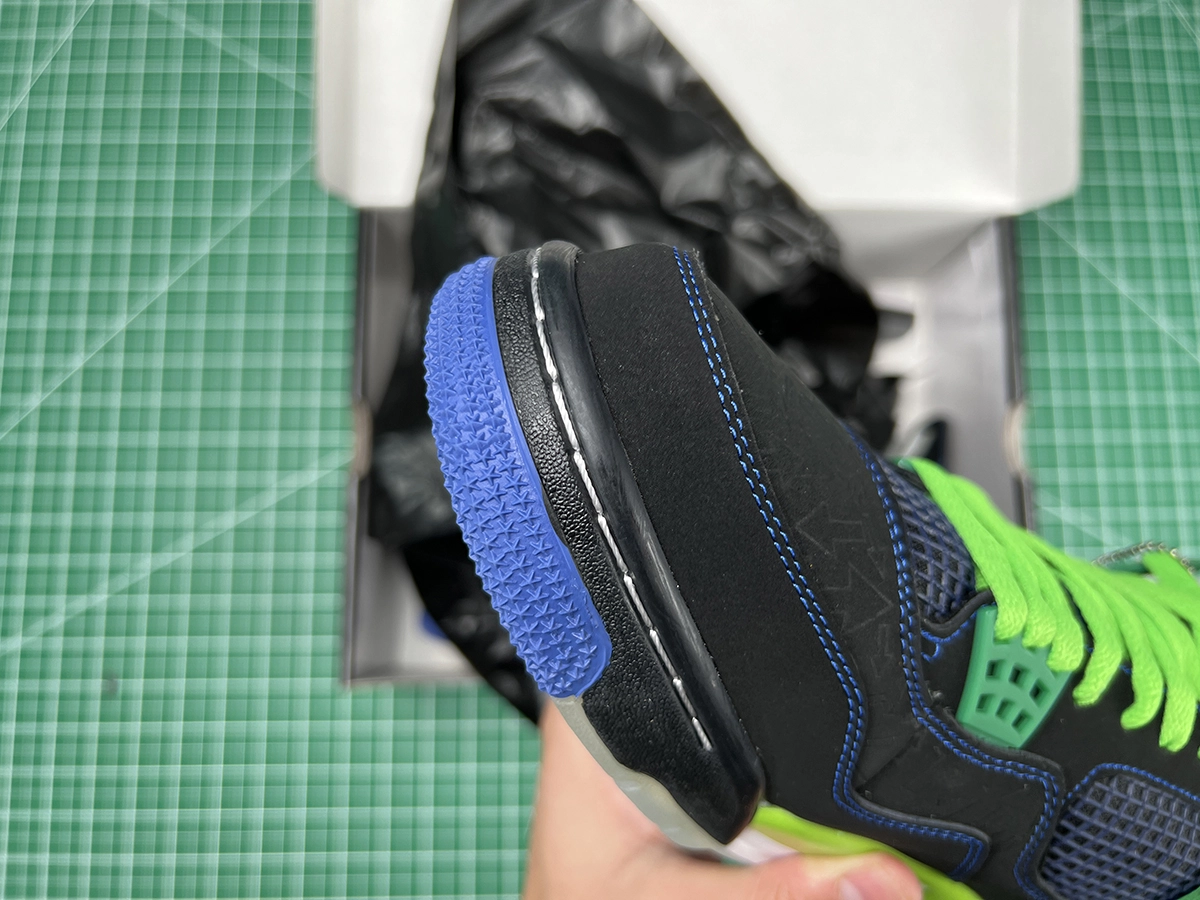 Air Jordan 4 Retro 'Doernbecher' Reps