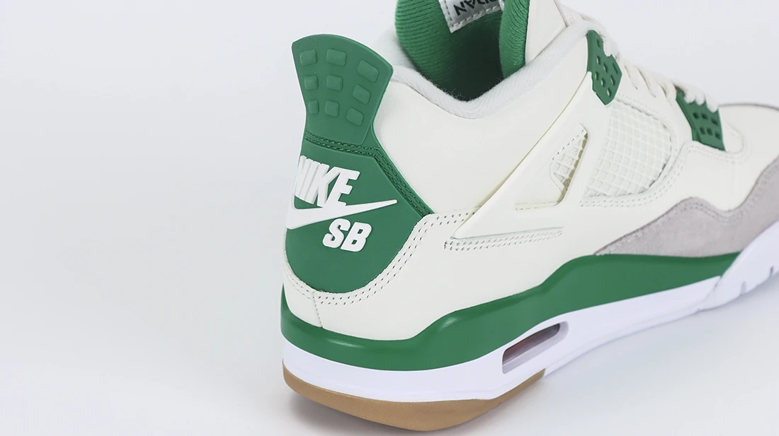 Jordan 4 Retro SB Pine Green Reps