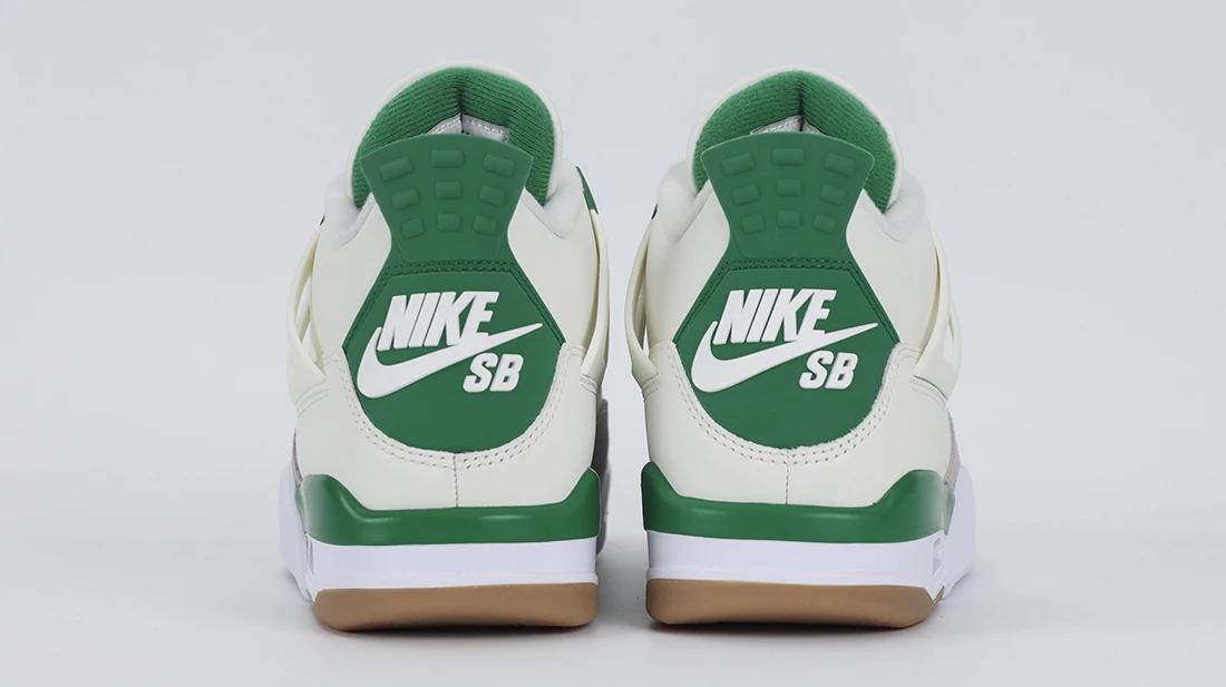 Jordan 4 Retro SB Pine Green Reps