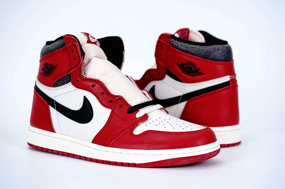 TbKicks Jordan 1 Chicago High OG ‘Lost & Found’ Replica