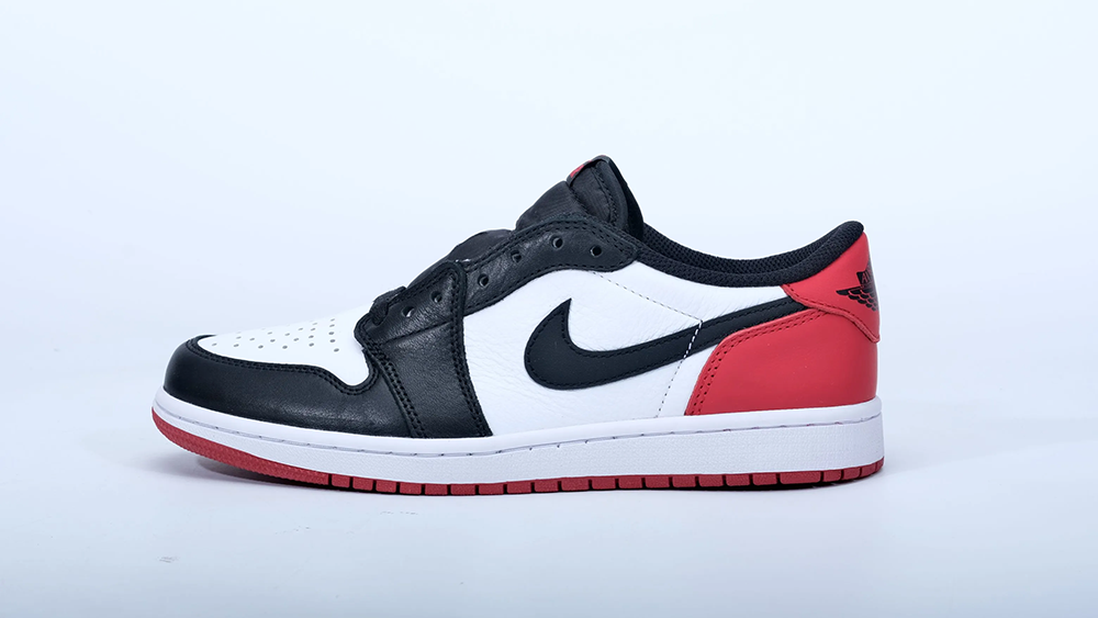 Air Jordan 1 Retro Low OG 'Black Toe' 2023 replica