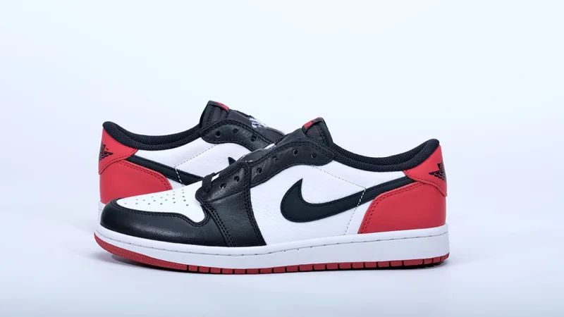 Air Jordan 1 Retro Low OG 'Black Toe' 2023 replica