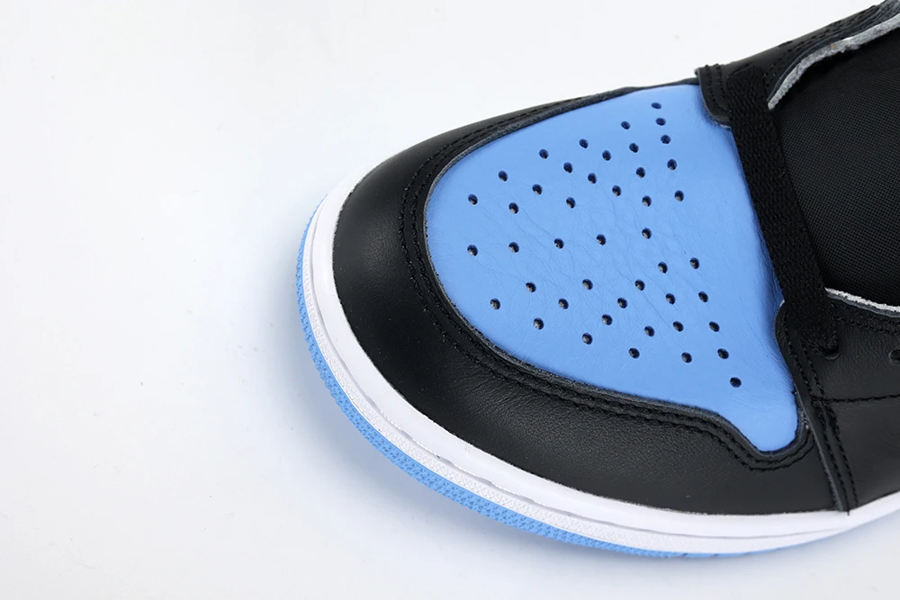 Air Jordan 1 Retro High OG 'UNC Toe' Best Quality Reps