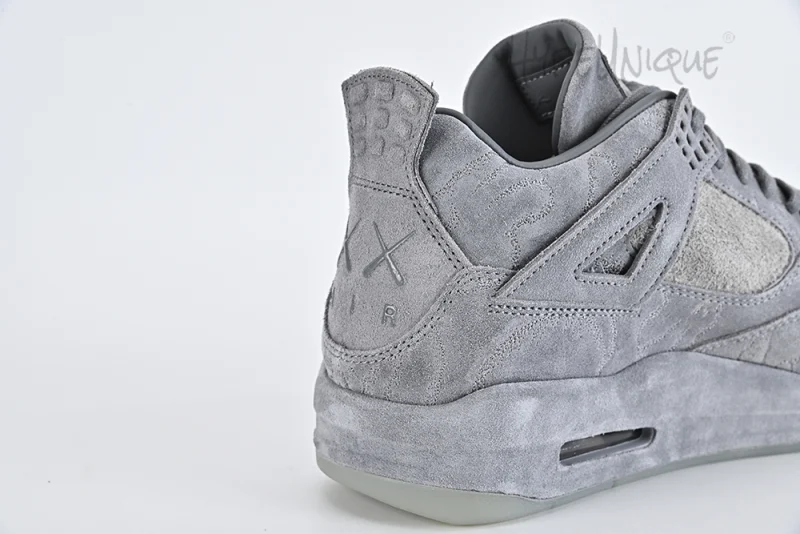 AIR JORDAN 4 RETRO KAWS REPLICA