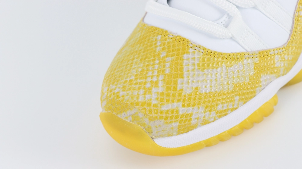 Air Jordan 11 Low 'Yellow Snakeskin' Reps