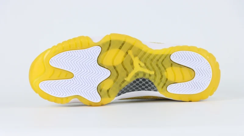 Air Jordan 11 Low 'Yellow Snakeskin' Reps