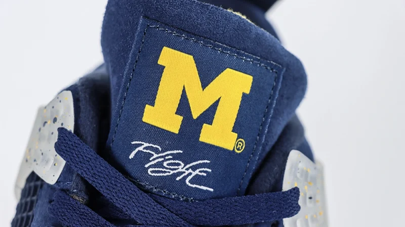 Jordan 4 Retro Michigan (PE) Reps