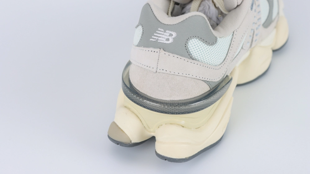 New Balance 9060 'Sea Salt' 2 Reps