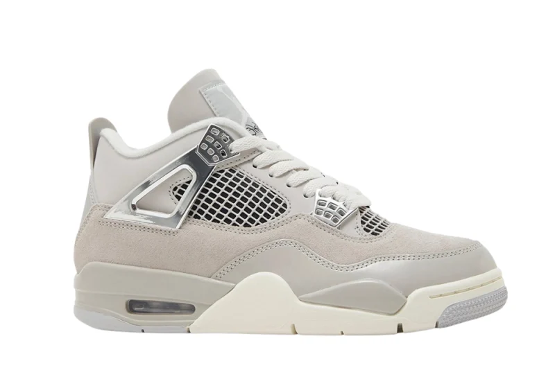 Jordan 4 “Frozen Moments”