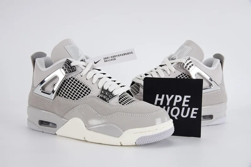 Air Jordan 4 “Frozen Moments” Reps