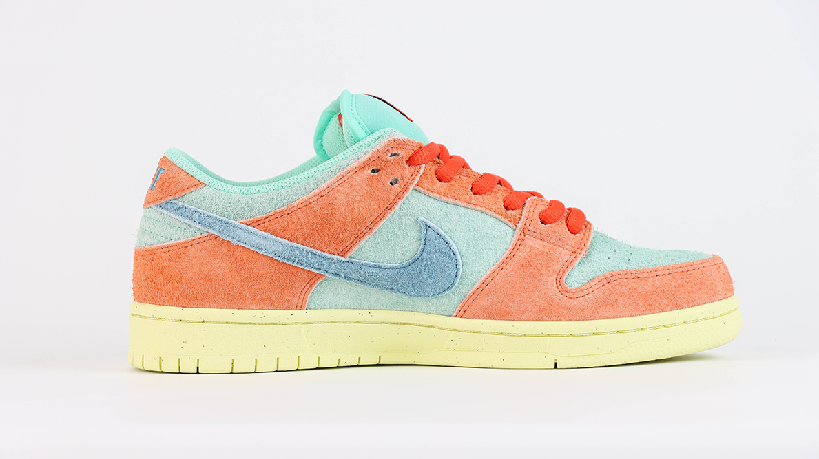 Dunk Low SB 'Orange Emerald Rise' Reps