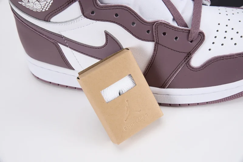 JORDAN 1 HIGH OG “SKY J MAUVE REPLICA