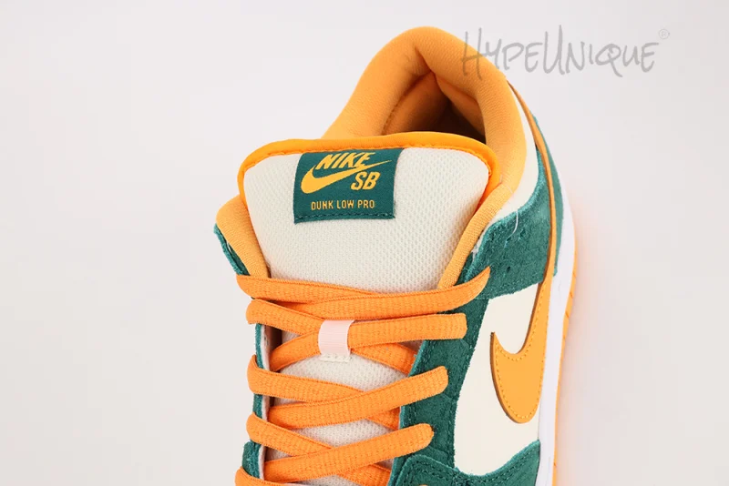 Dunk Low Pro Legion Pine Kumquat