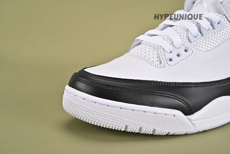 Fragment Design x Air Jordan 3 Retro SP 'White'1