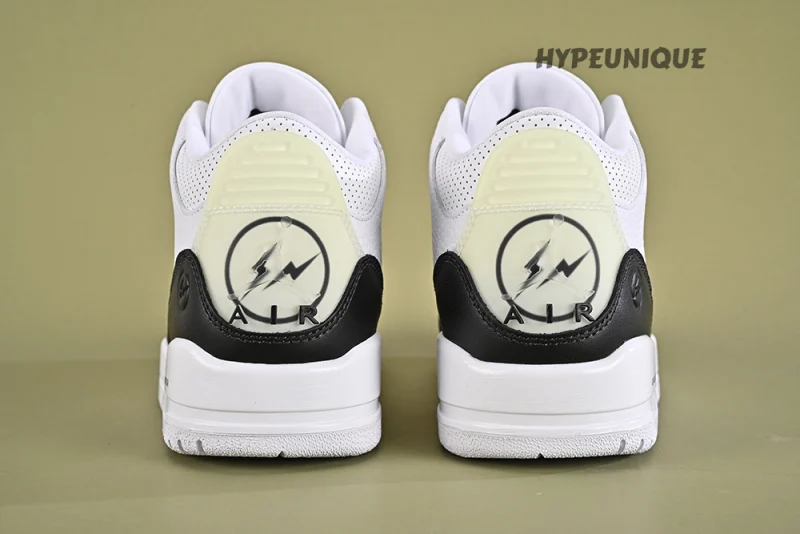 Fragment Design x Air Jordan 3 Retro SP 'White'1