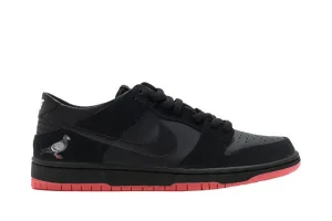 Jeff Staple x Nike SB Dunk Low TRD QS