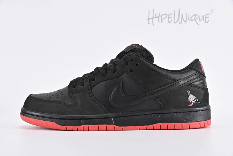 Jeff Staple x Nike SB Dunk Low TRD QS11