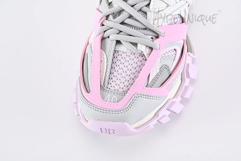 Balenciaga Balenciaga Pink ‘Track Led’ Sneakers