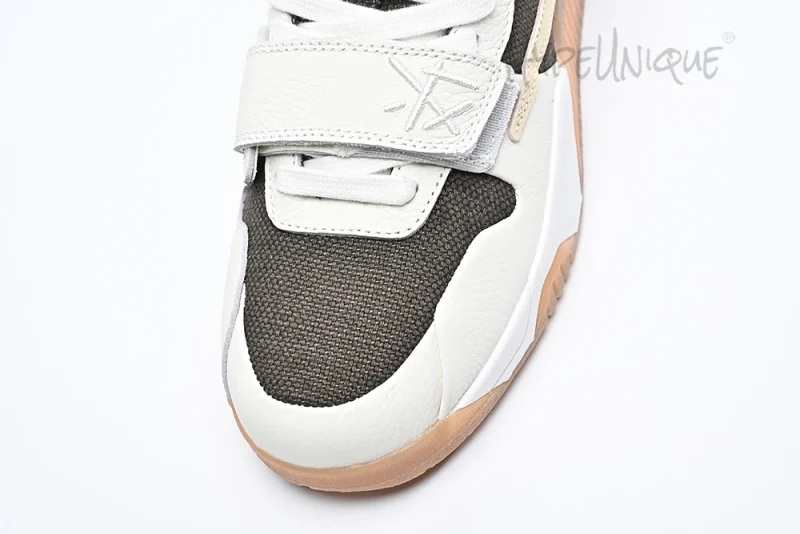 Travis Scott's Jordan Jumpman Jack Trainer "Sail"