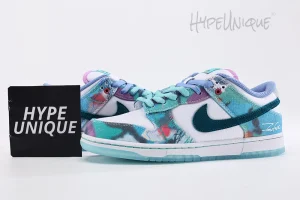 FUTURA LABORATORIES X DUNK LOW SB 'BLEACHED AQUA'