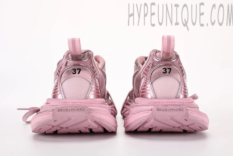 heels of Balenciaga Wmns 3XL Sneaker “PInk”