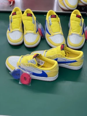 Travis Scott Air Jordan 1 Canary Low Sales