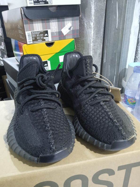 Yeez 350 V2 Onyx Quality