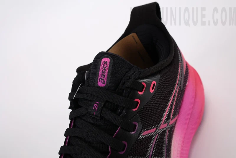 ASICS GEL-KAYANO 31 Black/Bold Magenta