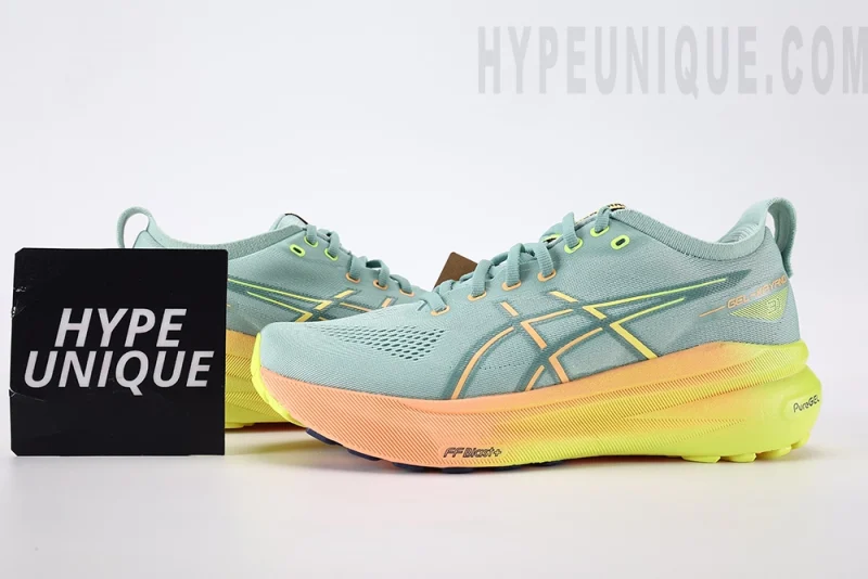 Gel Kayano 31 Wide ' Light Celadon/Safety Yellow'