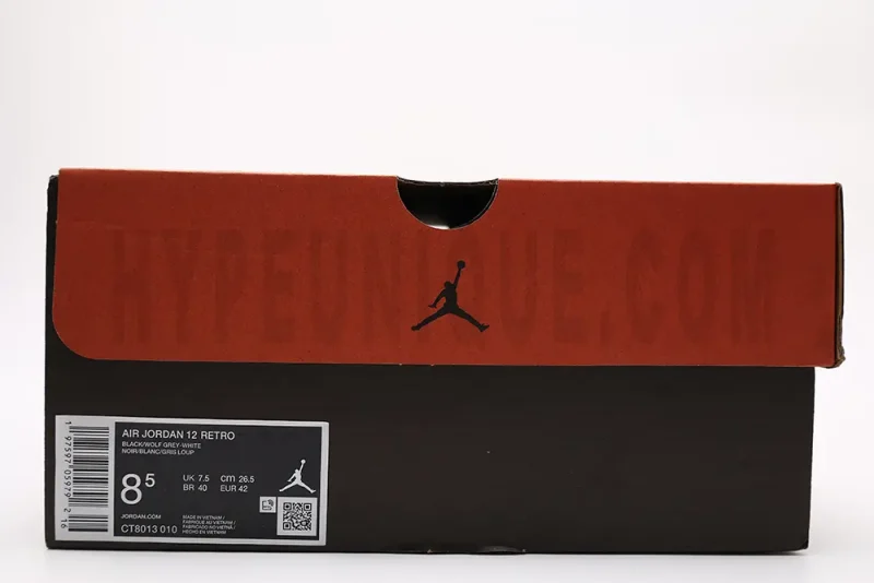 the jordan 12 box